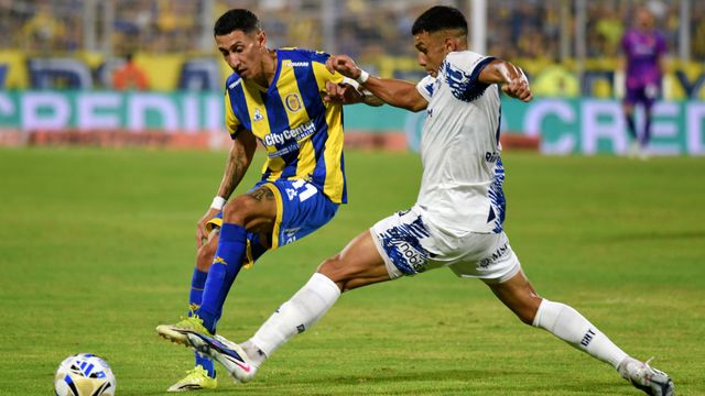 Ángel Di María debió ser expulsado en el primer tiempo del Rosario Central-Talleres.