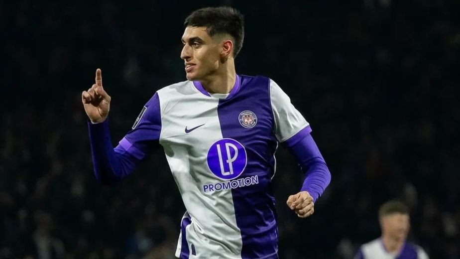 Julián Vignolo convirtió su segundo gol en Francia en el empate agónico del Tolouse
