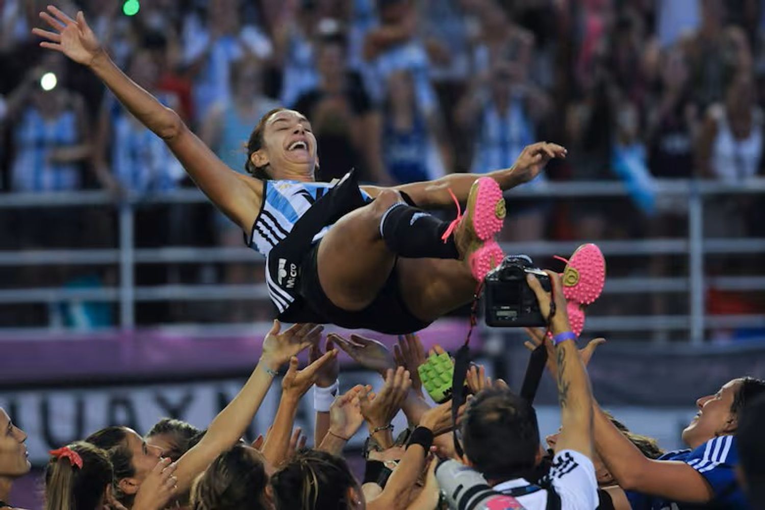 Luciana Aymar, triunfa en otro deporte.