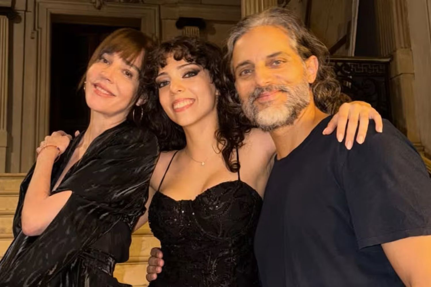 Paola Krum, Joaquín Furriel y su hija1
