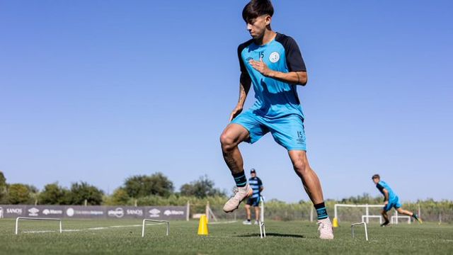 Con apenas 18 años y promesa en Belgrano, Ramiro Tulián debutó en Primera.