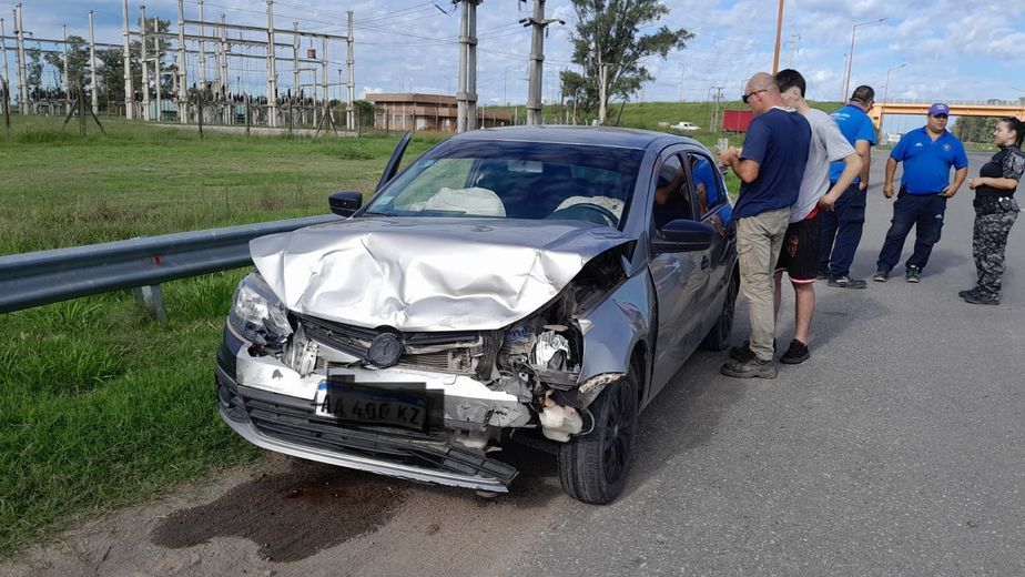 Accidente sobre ruta 19 en Arroyito con daños materiales para los 2 vehículos