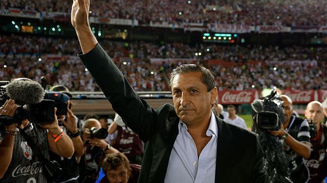 Ramón Díaz, un histórico en River, que vuelve a ser candidato.