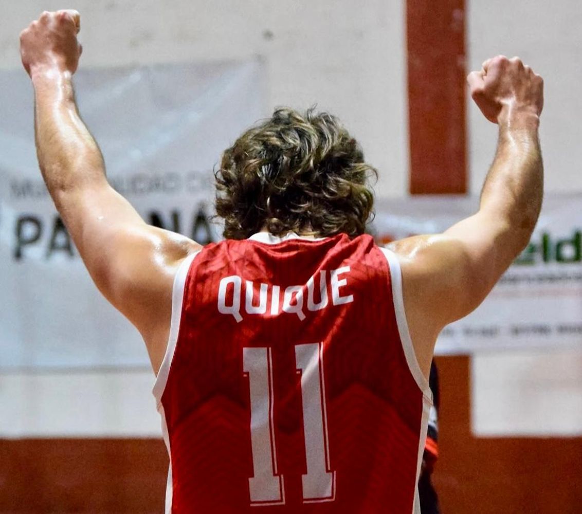 Quique Club presentará la nueva indumentaria y la reinauguración de su cancha principal.
