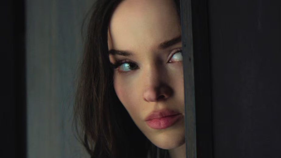 Dónde ver 56 Días, la nueva serie de Dove Cameron que sorprende a la crítica y es tendencia global