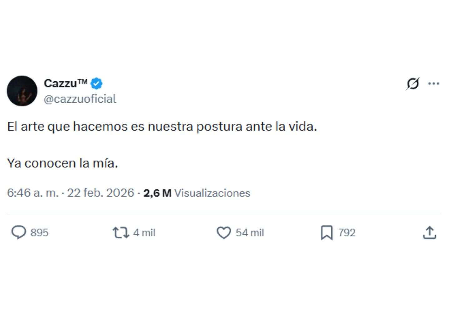 El tweet de Cazzu.