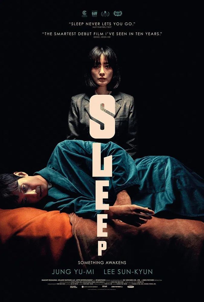 La película sugerida se estrenó en 2023.