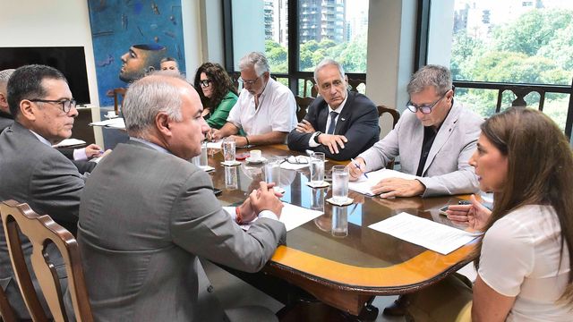 La Comisión de Digesto Jurídico definió un cronograma de pruebas para su IA legislativa.