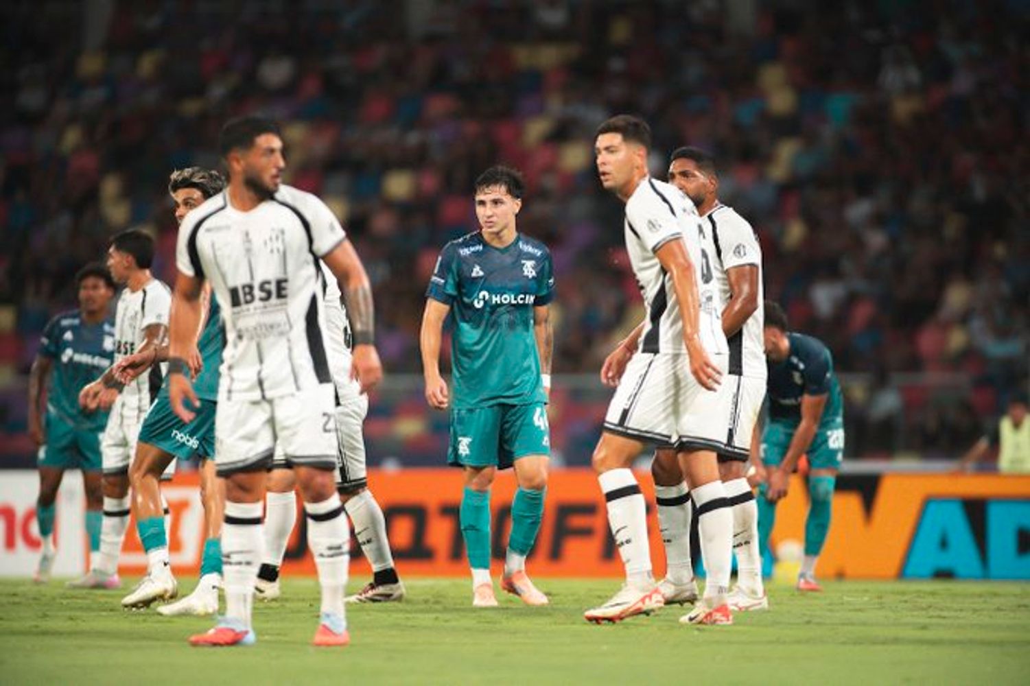 Talleres, en el duelo con Central Córdoba en Santiago.