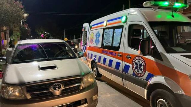 El conductor de la moto fue trasladado al Hospital Sayago con diversos traumatismos.