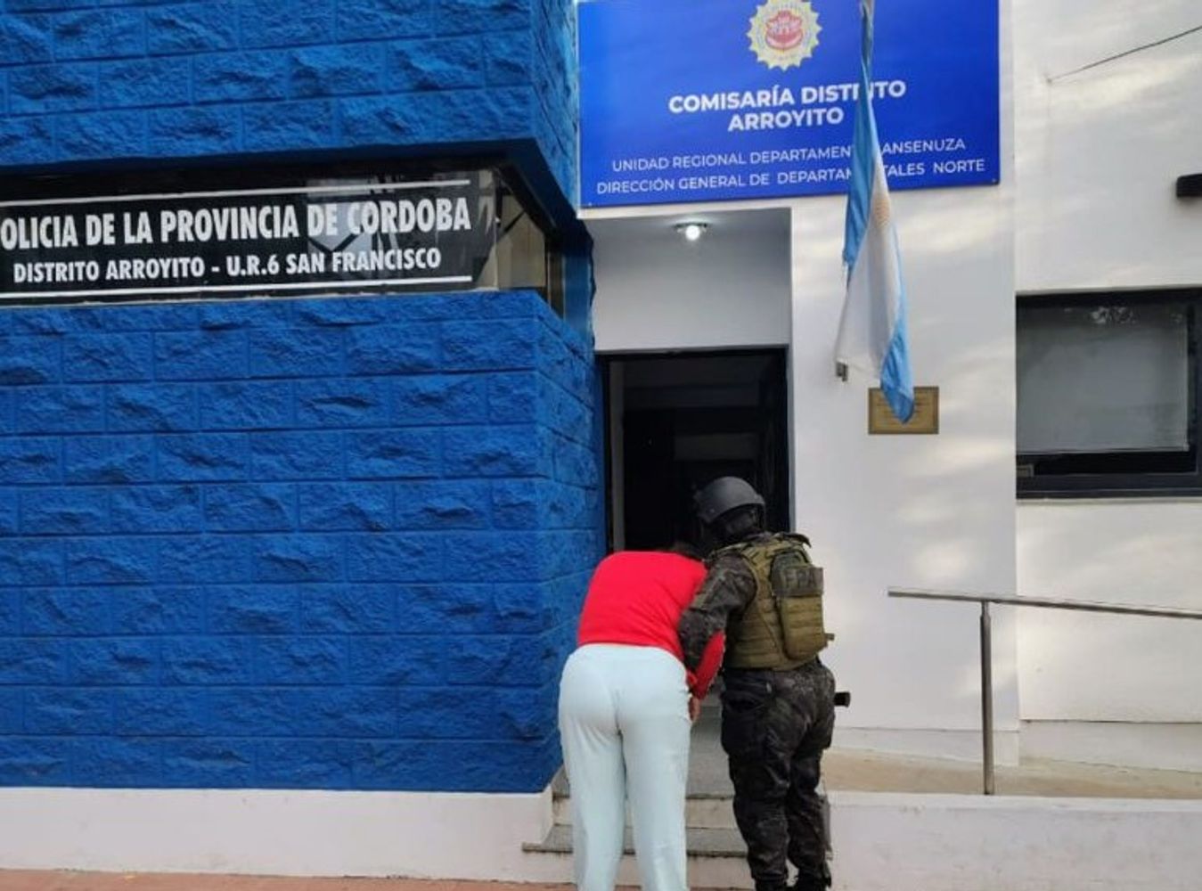Fuerza Policial Antinarcotráfico desarticula banda en Arroyito: 10 detenidos