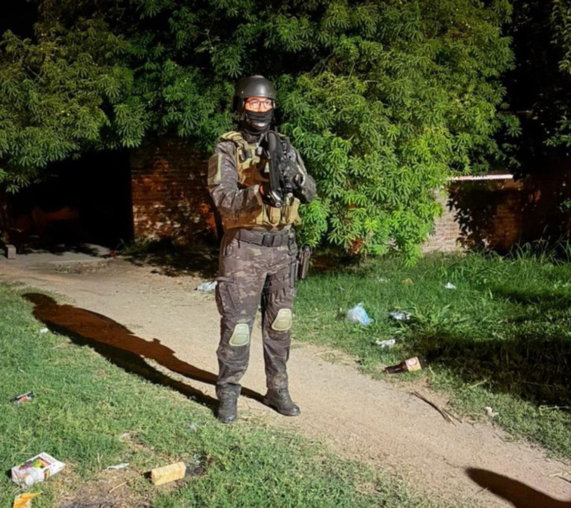 Fuerza Policial Antinarcotráfico desarticula banda en Arroyito: 10 detenidos