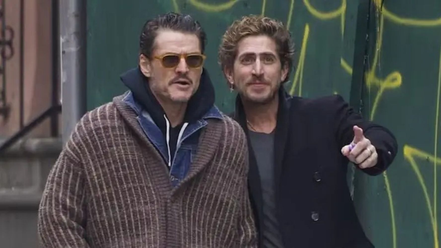 Pedro Pascal junto a su nuevo amor.