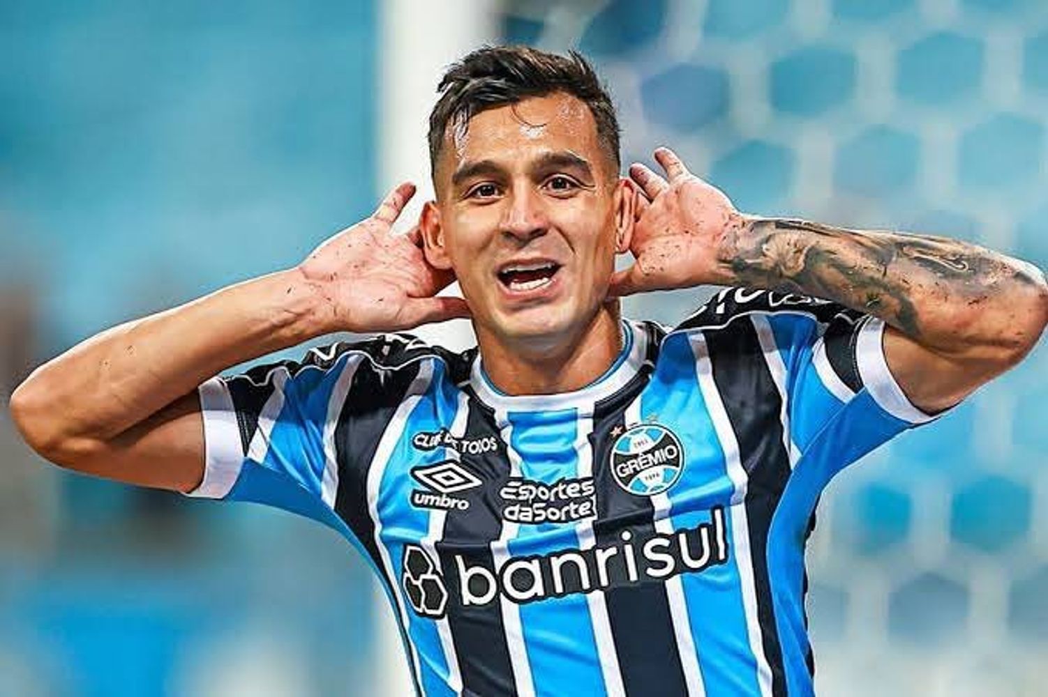 Franco Cristaldo llegaría a Talleres desde el Gremio