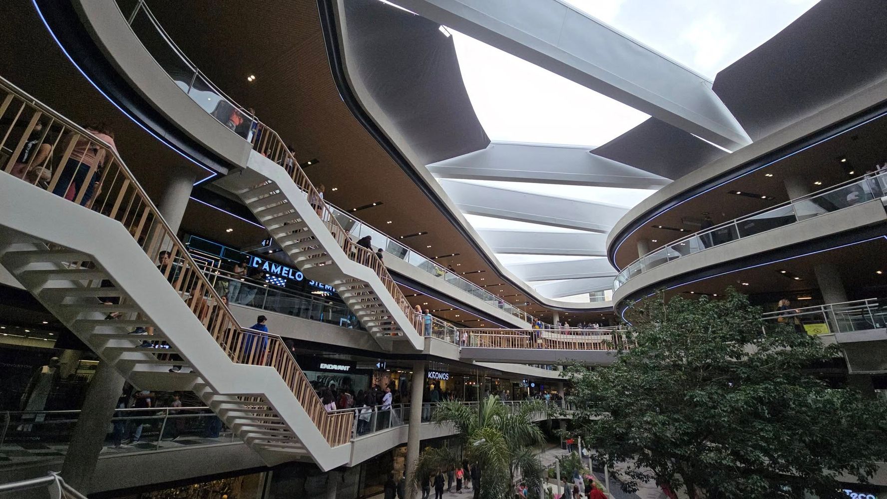 Megashopping a cielo abierto en Córdoba.