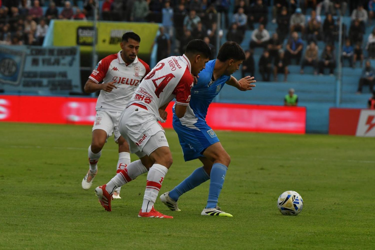 Estudiantes de Río Cuarto recibió a Huracán