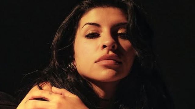 En medio de la polémica con Rauw Alejandro y Christian Nodal, Cazzu anunció un importante show.