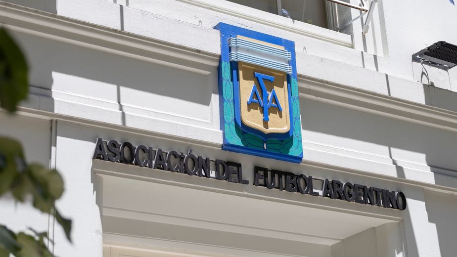 Paro de AFA: ¿se levanta o se extiende 2 fechas más del fútbol argentino?