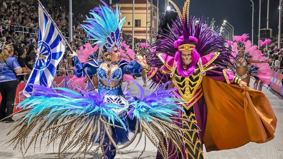 Llega la gran final de la Fiesta Nacional del Carnaval del País con shows impactantes