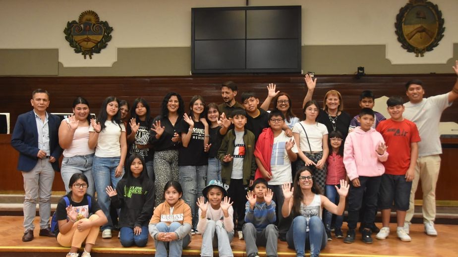 Hijos de trabajadores rurales fueron "diputados por un día" en la Legislatura de Jujuy.