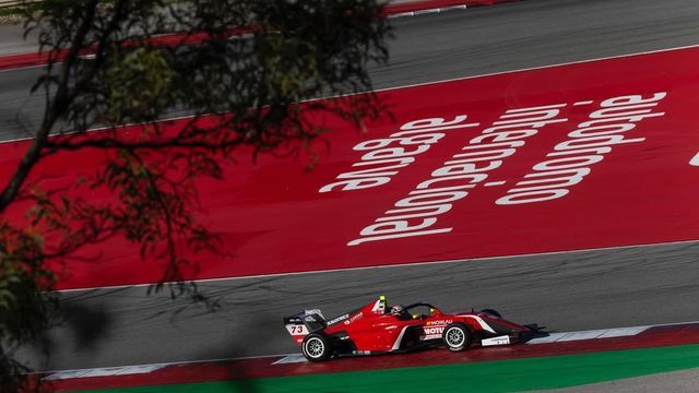 Fausto Arnaudo F4 piloto