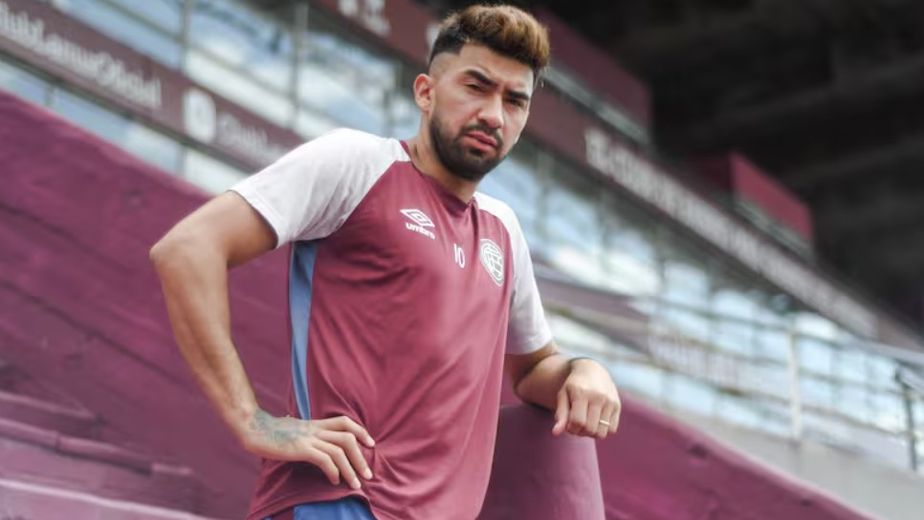 Se probó en Boca, casi deja el fútbol a los 18 años y hoy es una figura del fútbol argentino