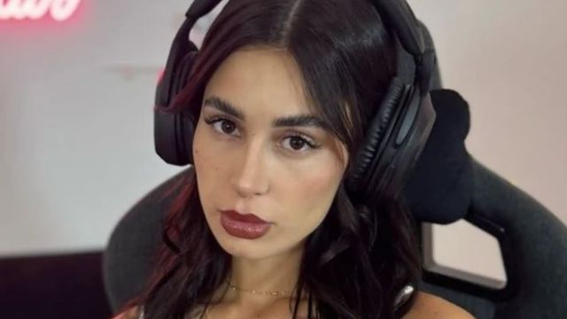 Cam Nair burló la censura con un look deportivo al límite y arrasó en Instagram