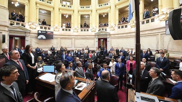 Senado. Aumento en la dieta de los senadores.