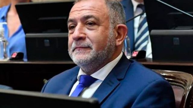 El senador Luis Juez se refirió a la aprobación de dos leyes clave para el Gobierno Nacional.