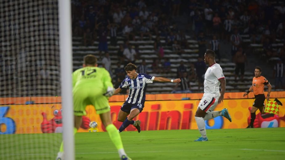 Talleres no le encontró la vuelta a San Lorenzo y a su falta de contundencia