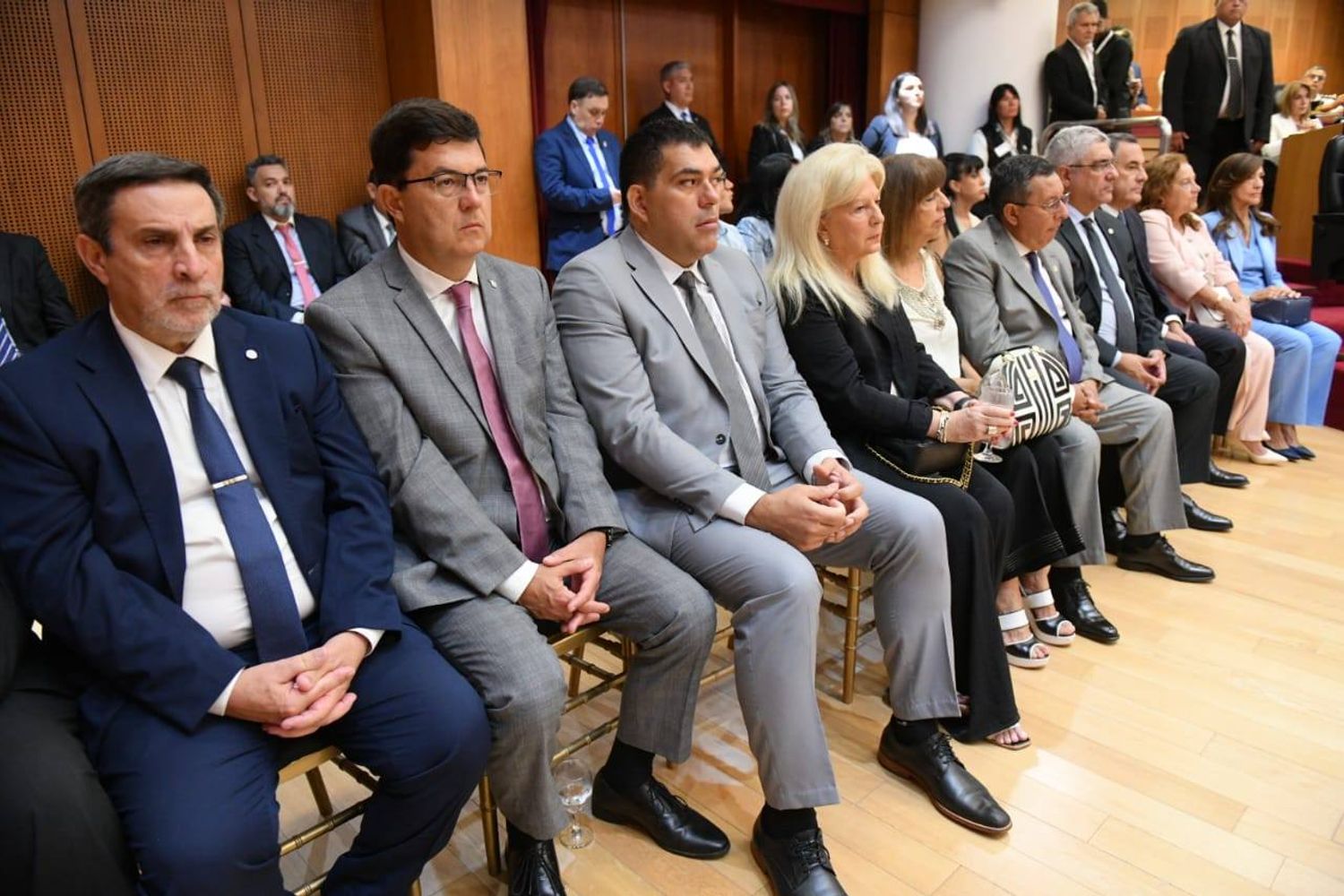 Los ministros del gobierno provincial