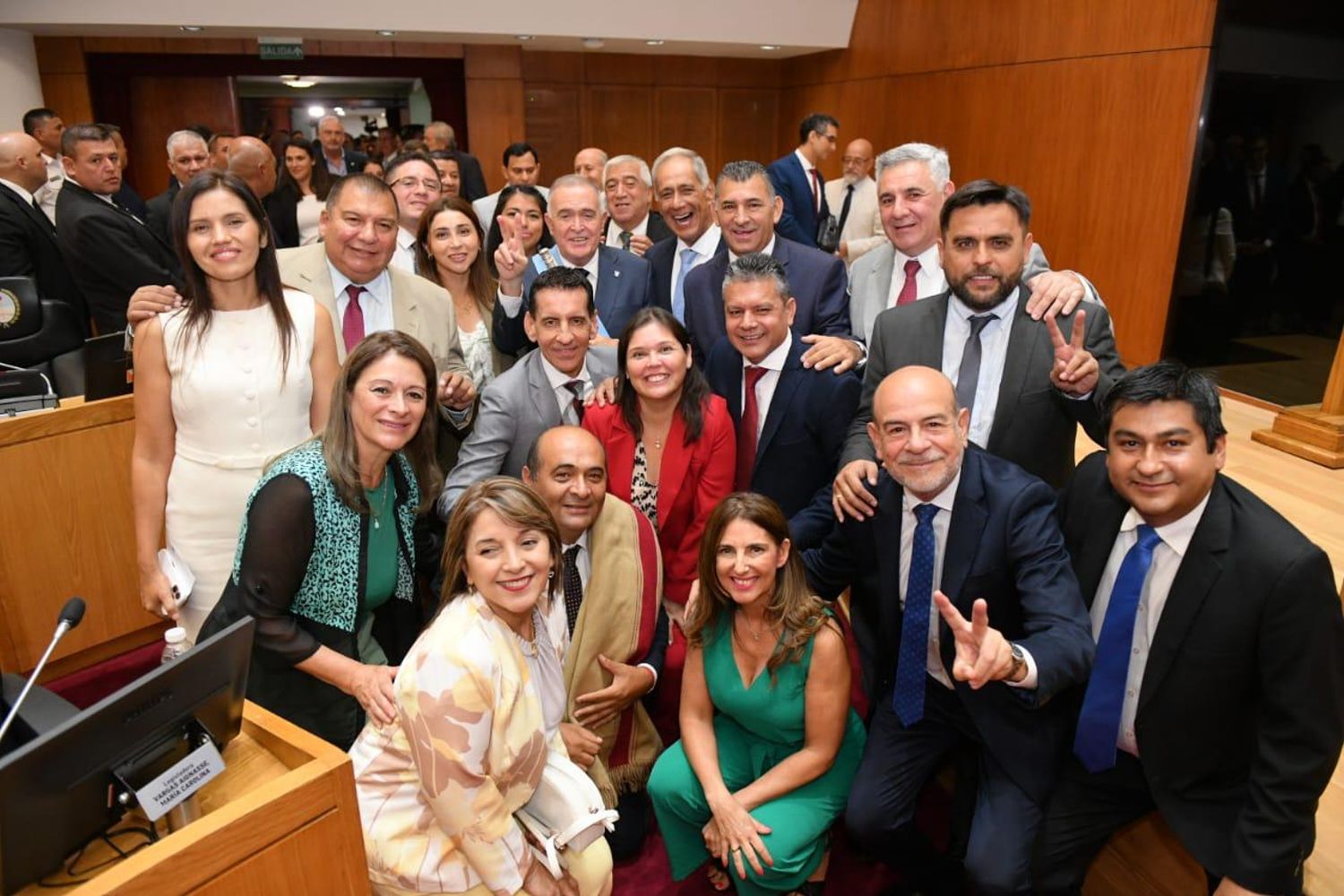 Legisladores oficialistas