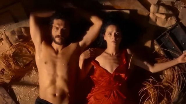 La película sugerida de Netflix dura 1 hora y 40 minutos.