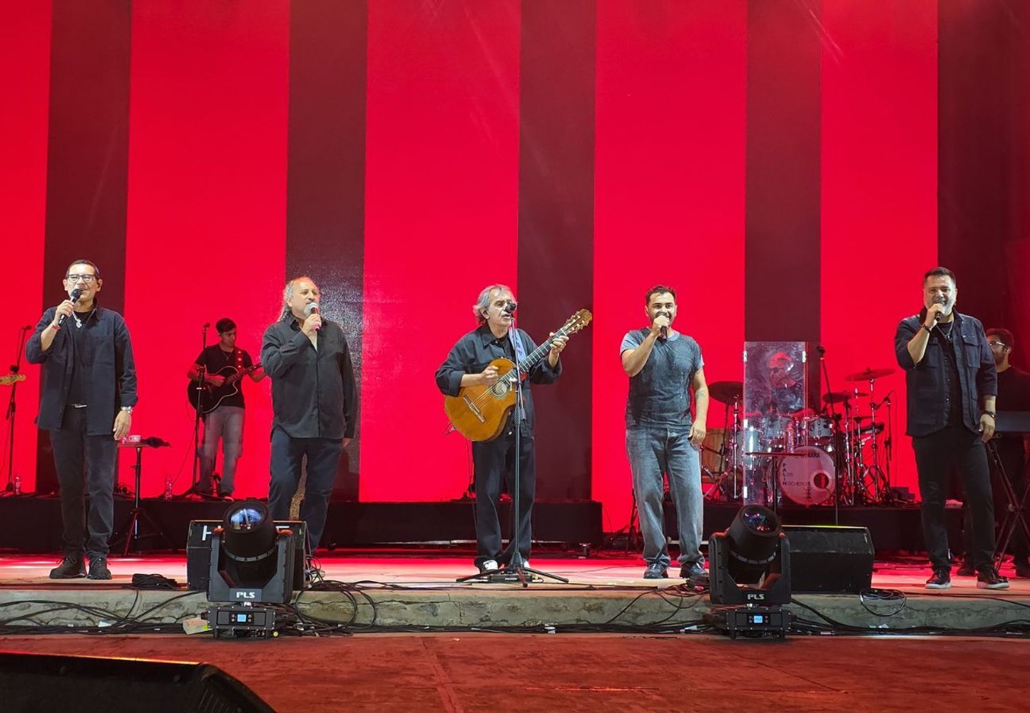 20 años después: así fue el emotivo regreso de Jorge Rojas con Los Nocheros en Cafayate