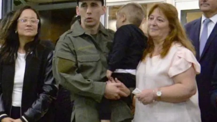 Nahuel Gallo y su familia