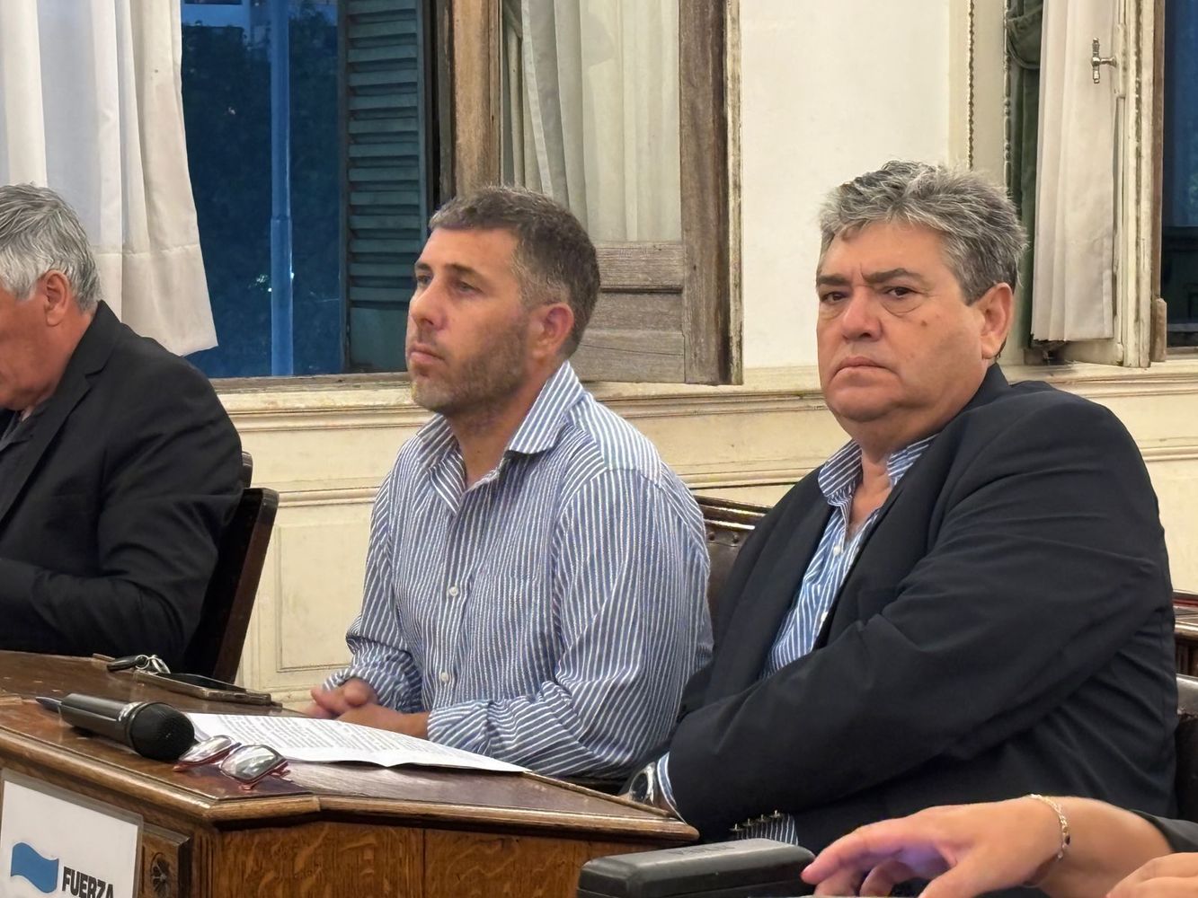 Alejandro Barragán (Der.) presidente del PJ Tres Arroyos