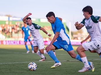 Estudiantes de Río Cuarto perdió ante Sarmiento en un duelo clave por la permanencia