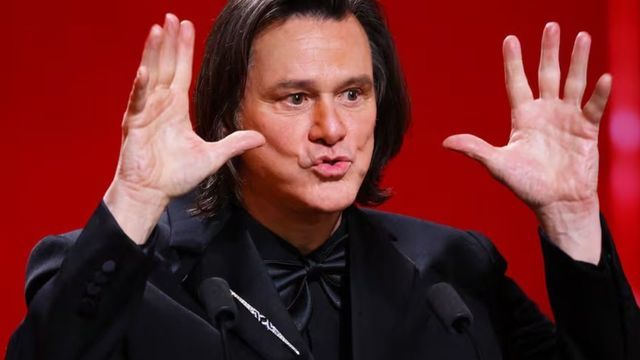 Jim Carrey, actor y comediante canadiense, nacionalizado estadounidense.