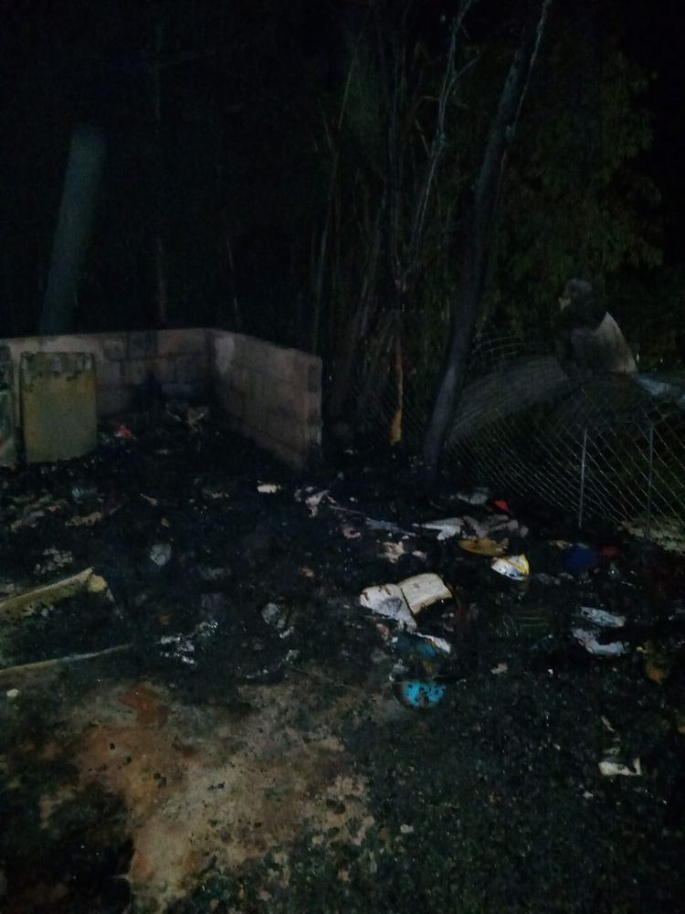 Voraz incendio consumió por completo una vivienda en Oberá.