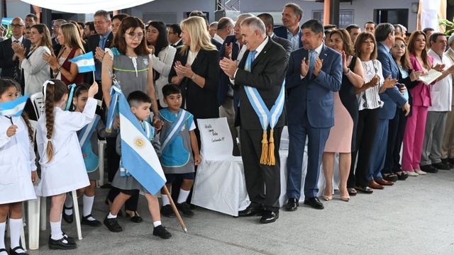 Tucumán abrió el ciclo lectivo 2026 con un mensaje centrado en la presencialidad.