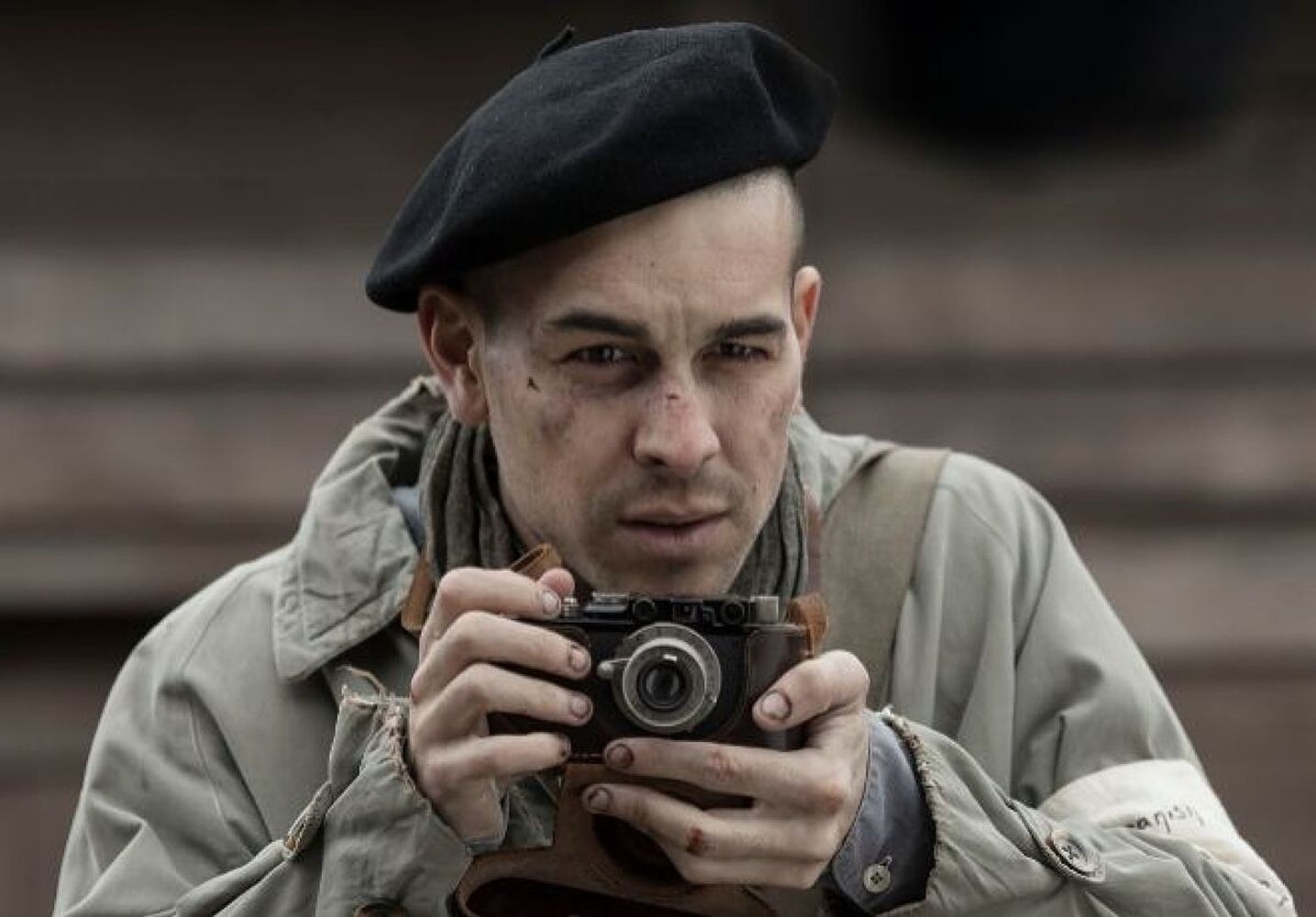 Mario Casas en El fotógrafo de Mauthausen.