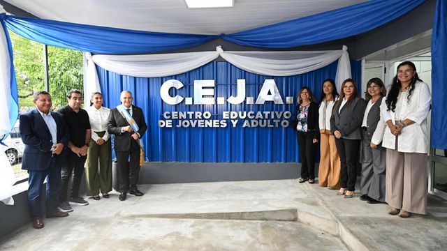 Jaldo inauguró el nuevo edificio del CEJA de Aguilares.