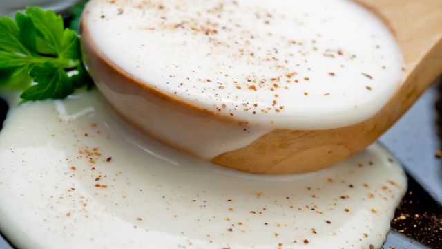 La receta definitiva para una salsa bechamel casera.