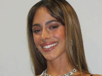 Tini Stoessel dio cátedra de estilo con la campera de cuero tendencia de la próxima temporada