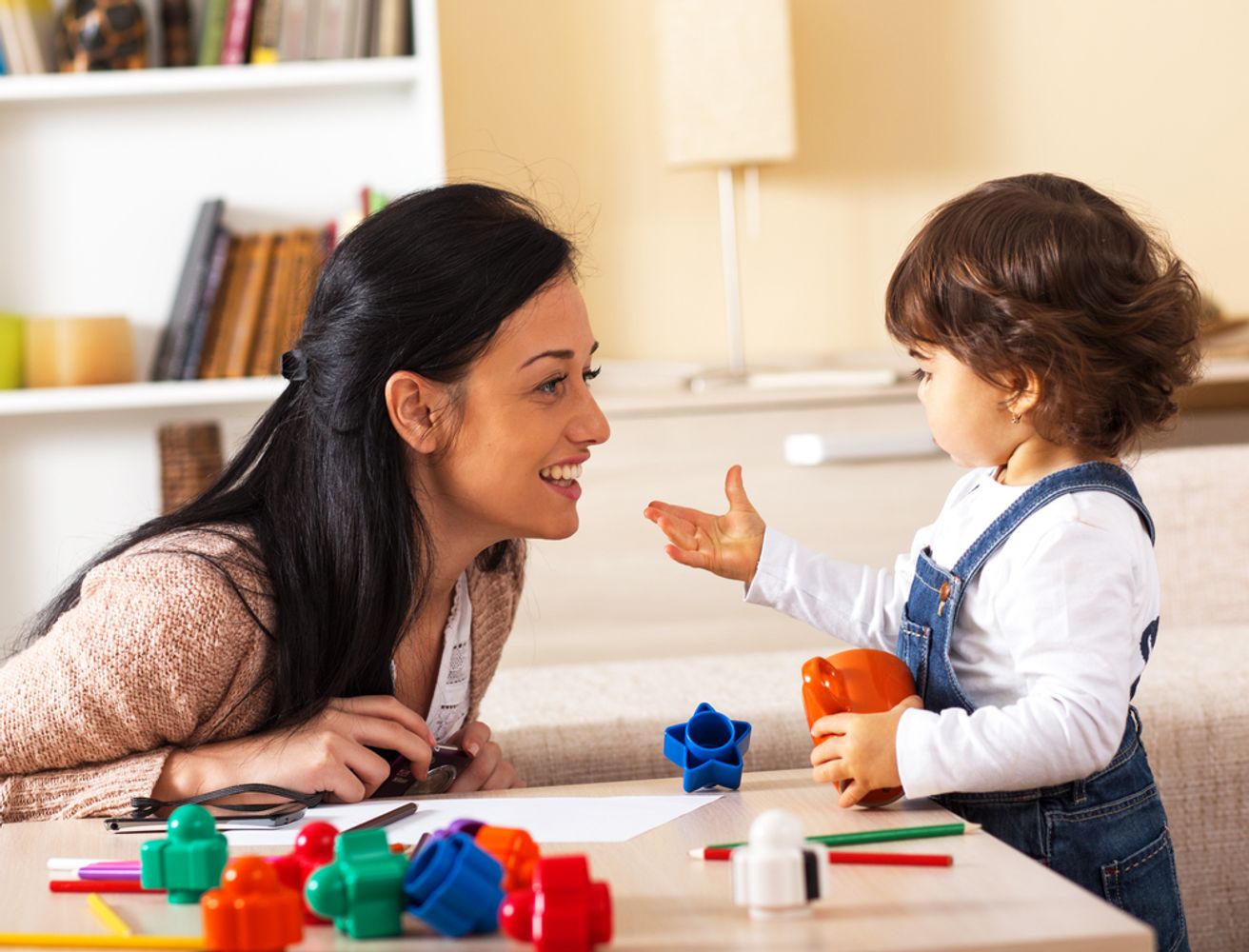 Cuidadores de personas mayores y de niños