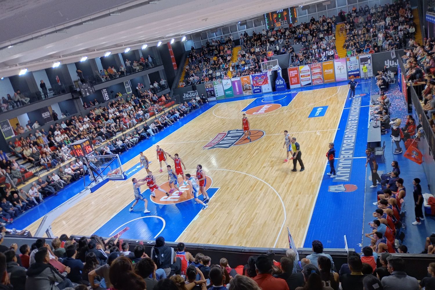 El quinteto jujeño necesitaba fortalecer su localía y mejorar su porcentual de triunfos, para escalar posiciones en la exigente Conferencia Norte.