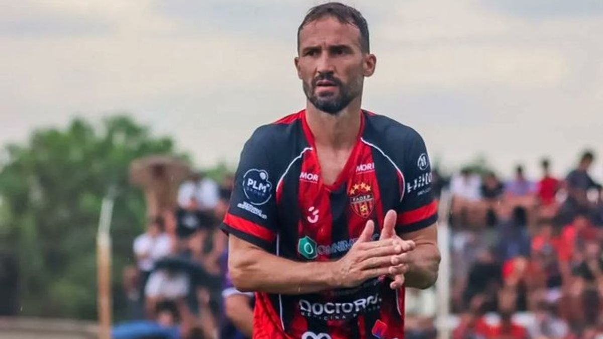 Talleres, ante los duelos con Instituto y Belgrano: los palpita el delantero que le hizo goles a los dos