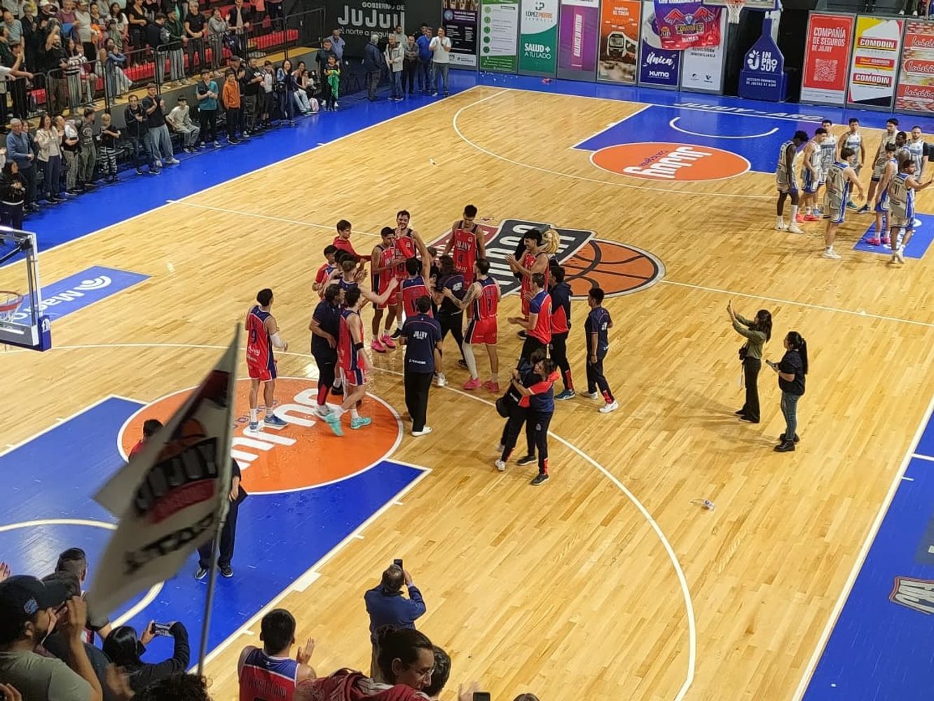El "Cóndor" jueño se quedó con la victoria en el moderno estadio de la avenida España, en un encuentro que mantuvo la incertidumbre hasta el último suspiro.