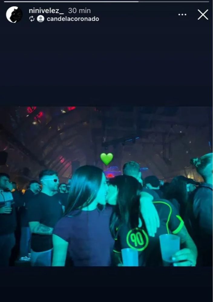 La foto de la supuesta expareja de Ester Expósito que despertó la curiosidad de muchos.