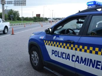 Un hombre se descompensó mientras manejaba y murió en plena Circunvalación de Córdoba
